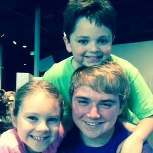 Meet your Posher, Leanne